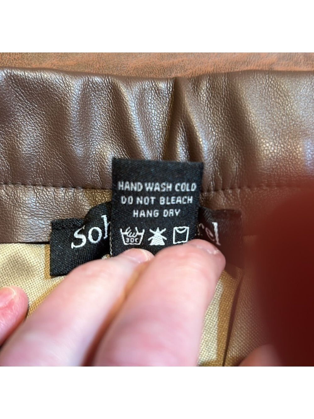SOHO APPAREL Chocolate Brown Faux Leather Leggings Size M - Picture 6 of 6